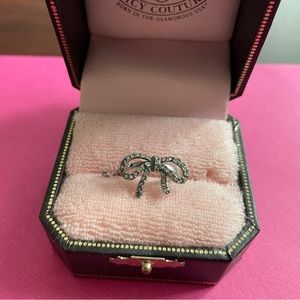 Juicy Couture | Silver Bow Ribbon Rhinestone Ring | Size 6